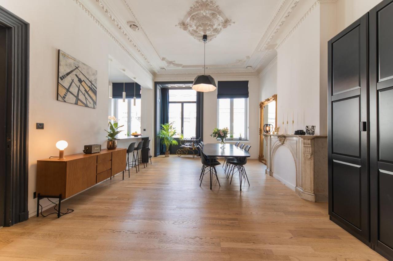 Guillemins Station Terrace Apartment *